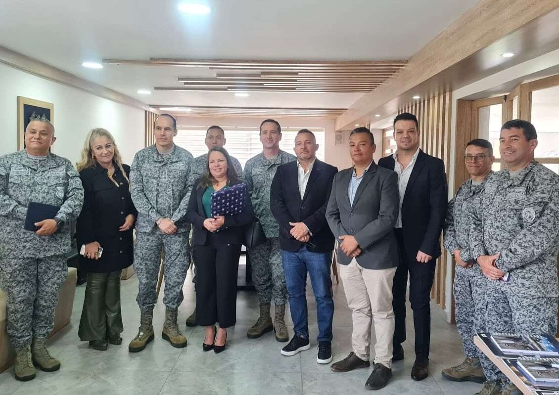 Funza y Fuerza Aérea Colombiana unen esfuerzos por la seguridad ciudadana