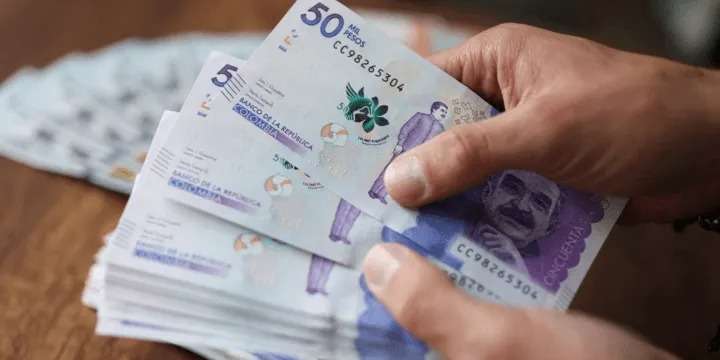 Millones de colombianos dejarán de pagar el 4×100