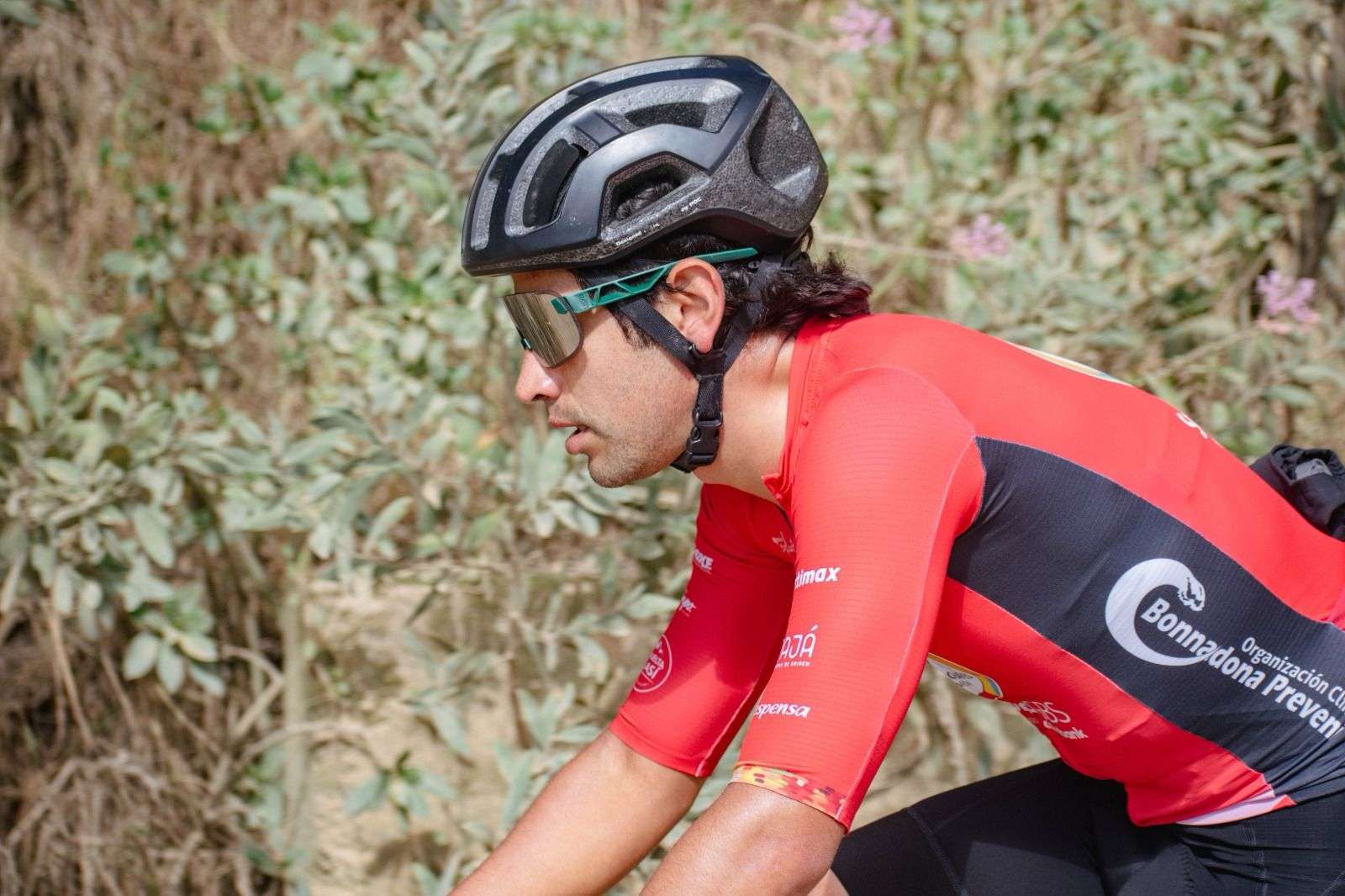 Brayan Chaves sueña con un top 10 en el Mundial de gravel 2023