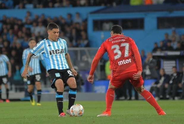 Quintero y Martínez, figuras en clasificación de Racing a semifinal de Copa Sudamericana