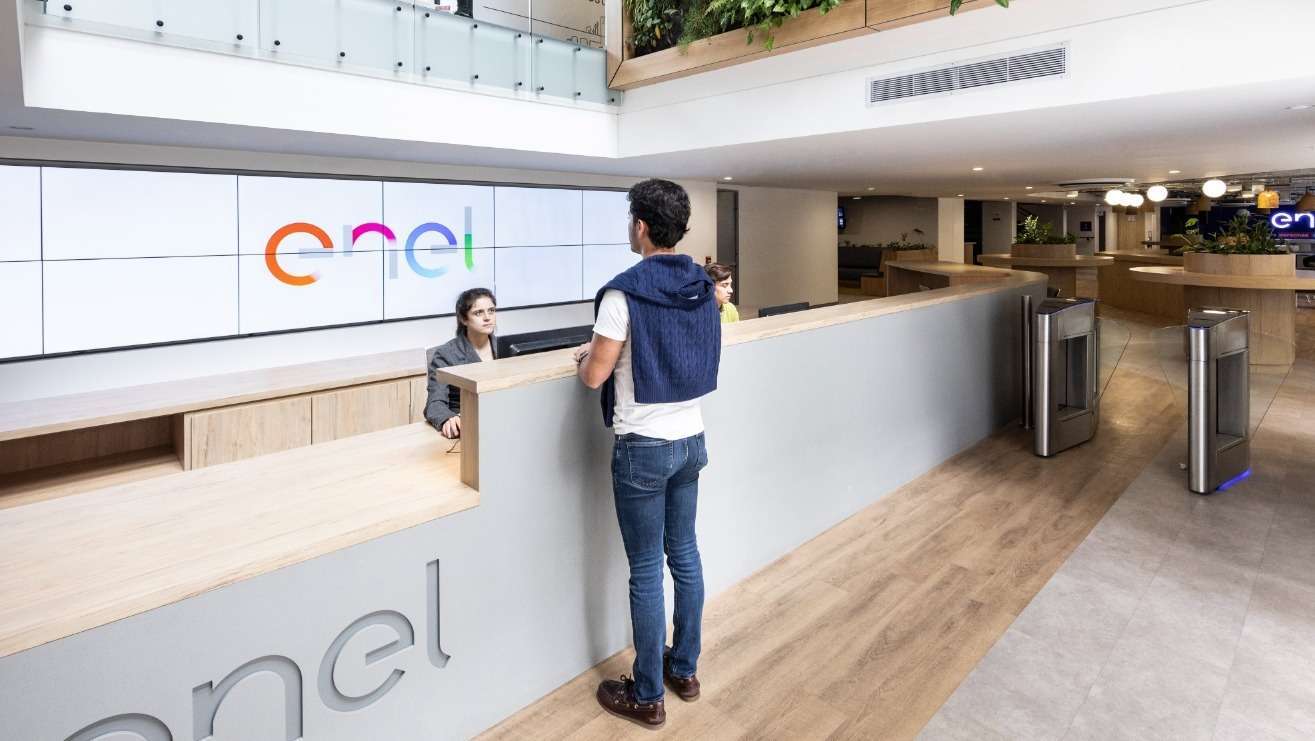 Enel Colombia da parte de tranquilidad y restringe suspensión del servicio a usuarios debido a problemas en facturación