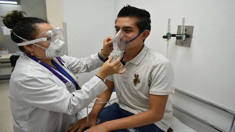 Cuidado con las enfermedades respiratorias en fin de año: aumentan casos por interacciones sociales y cambios de clima