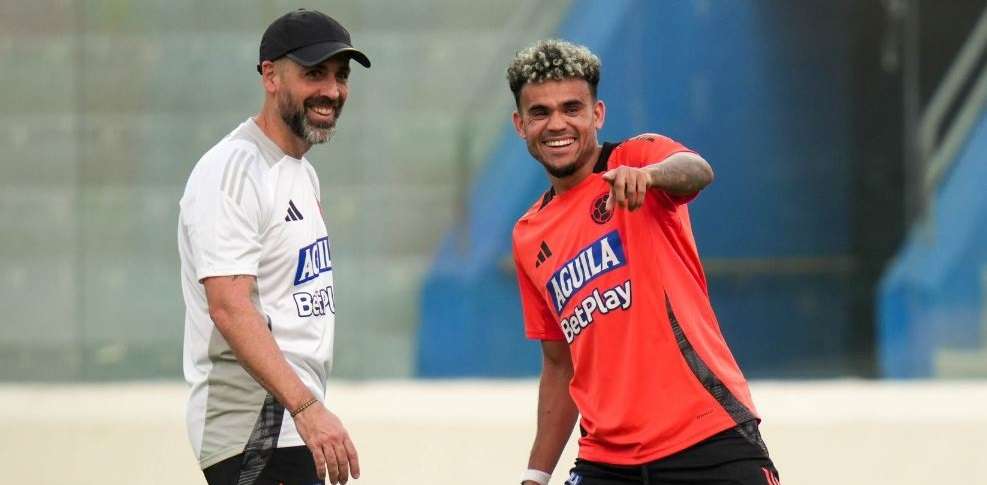 Colombia ya entrenó con ocho jugadores en Bolivia