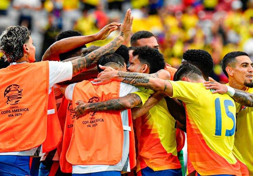 Colombia choca contra Brasil, primer gran examen en la Copa América
