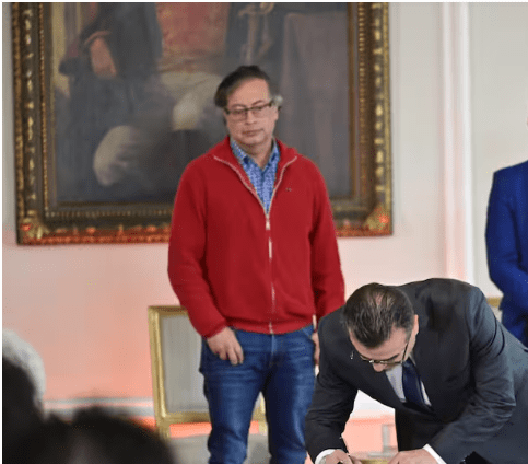 Caída de Carlos Ramón González por saqueo a la UNGRD