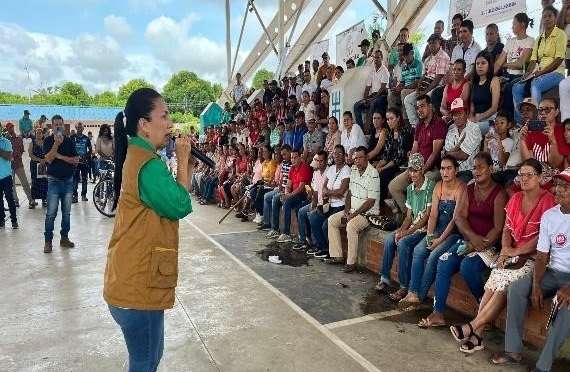 Caparrapí convoca a líderes campesinos para conformar Comité de Reforma Agraria