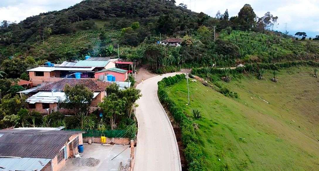 Gobierno nacional busca intervenir, a través del Invir, 33.000 kilómetros de vías terciarias los próximos cuatro años