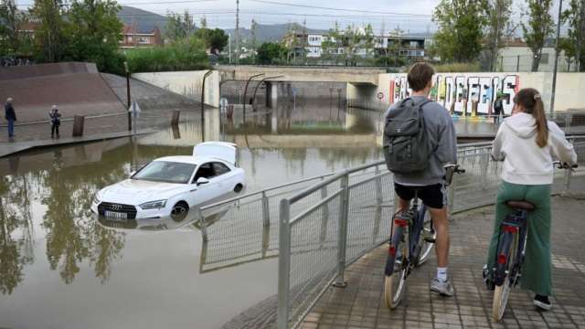 Tragedia por DANA en España: las lluvias dejan 221 muertos mientras Cataluña entra en alerta roja