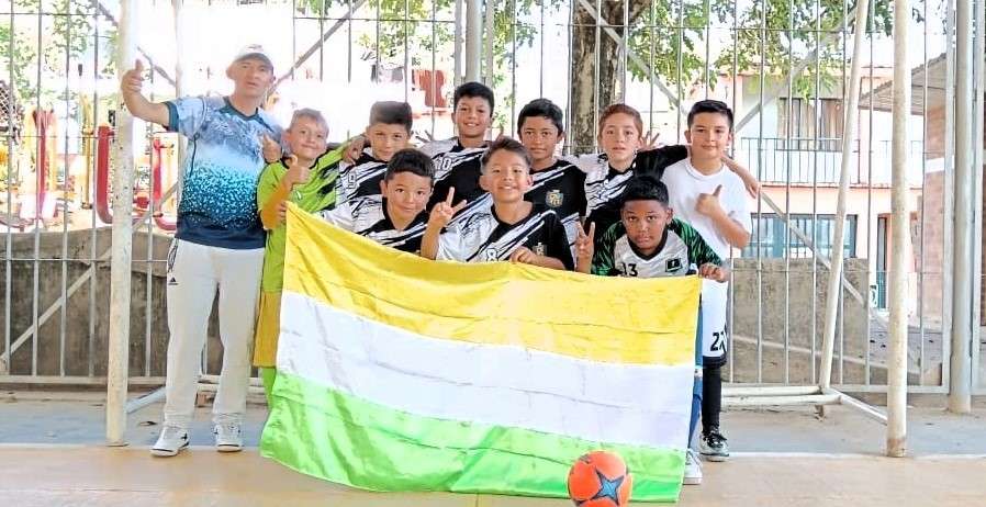 Un fin de semana exitoso para la Escuela de Fútbol de Salón de Tena