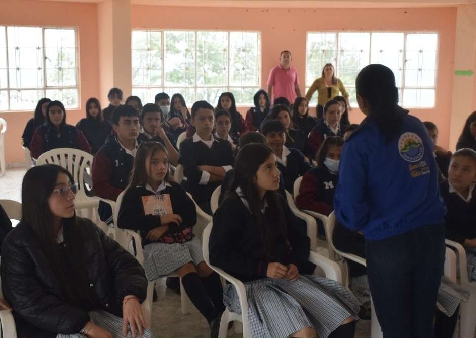 Gachalá impulsa la educación ambiental en sus instituciones educativas