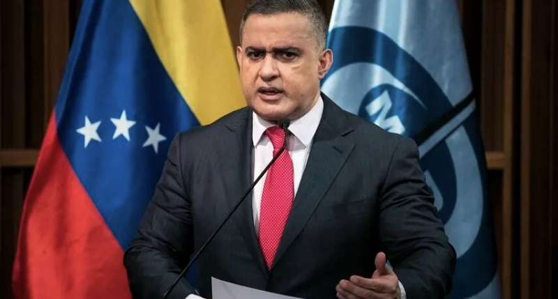 Fiscalía de Venezuela abre investigación contra María Corina Machado
