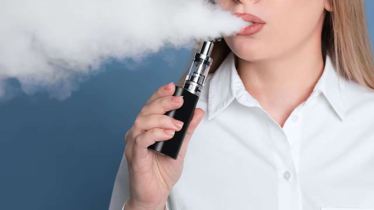 Colombia refuerza la regulación de vapeadores y cigarrillos electrónicos