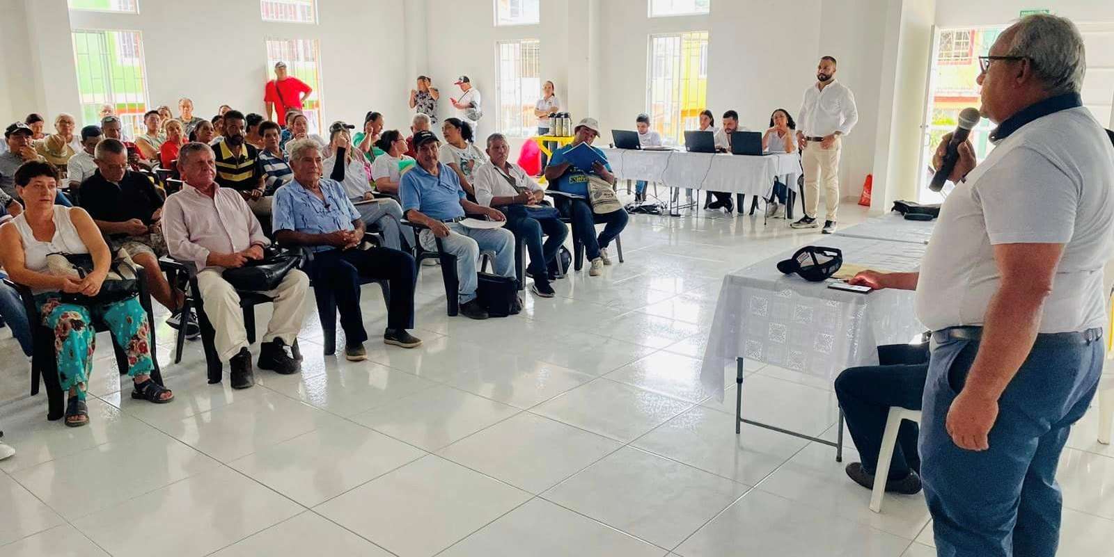 Capacitación a Juntas de Acción Comunal en La Mesa