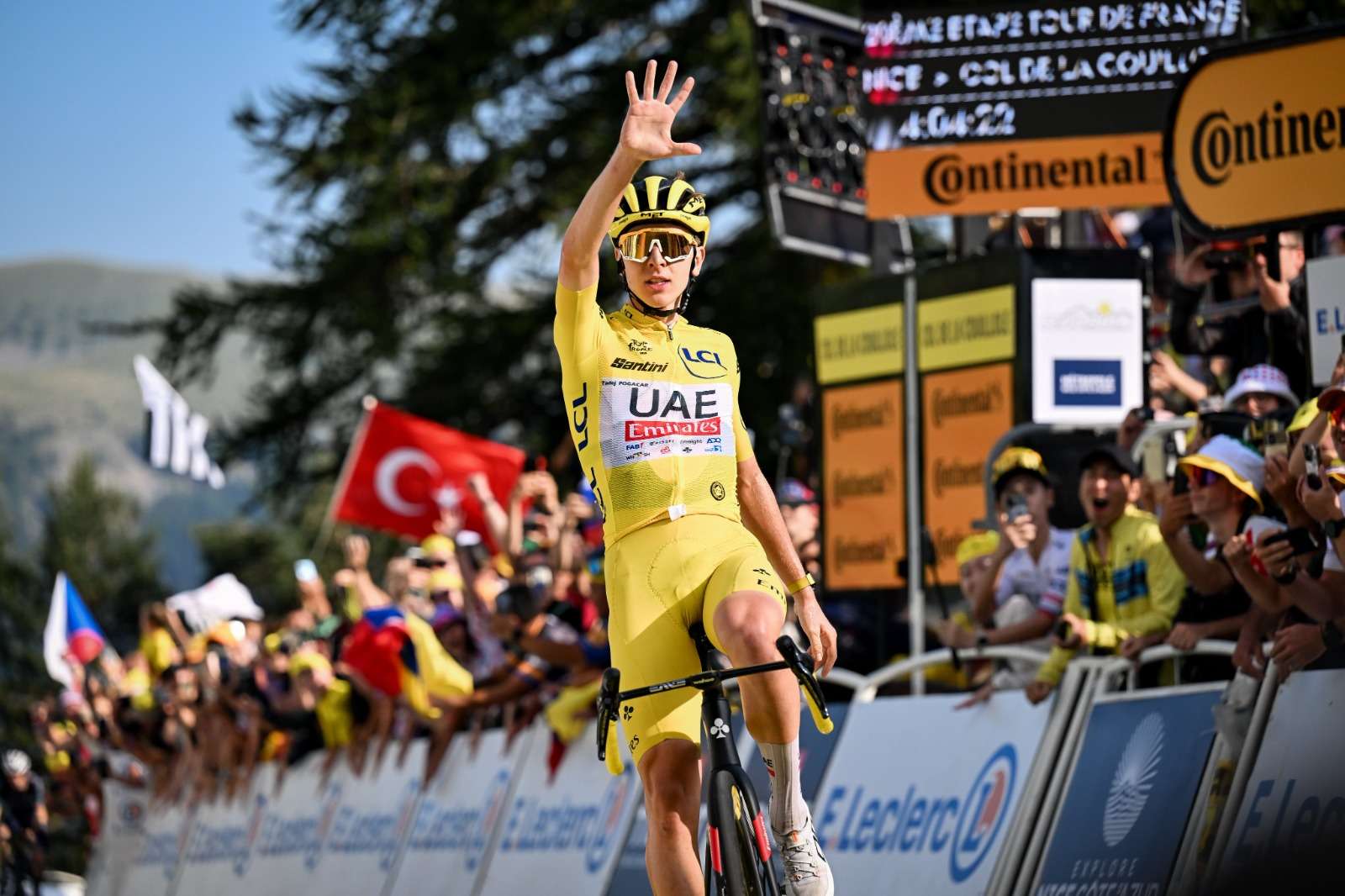 ¡Una manita! Tadej Pogacar suma su quinta victoria en el Tour de Francia