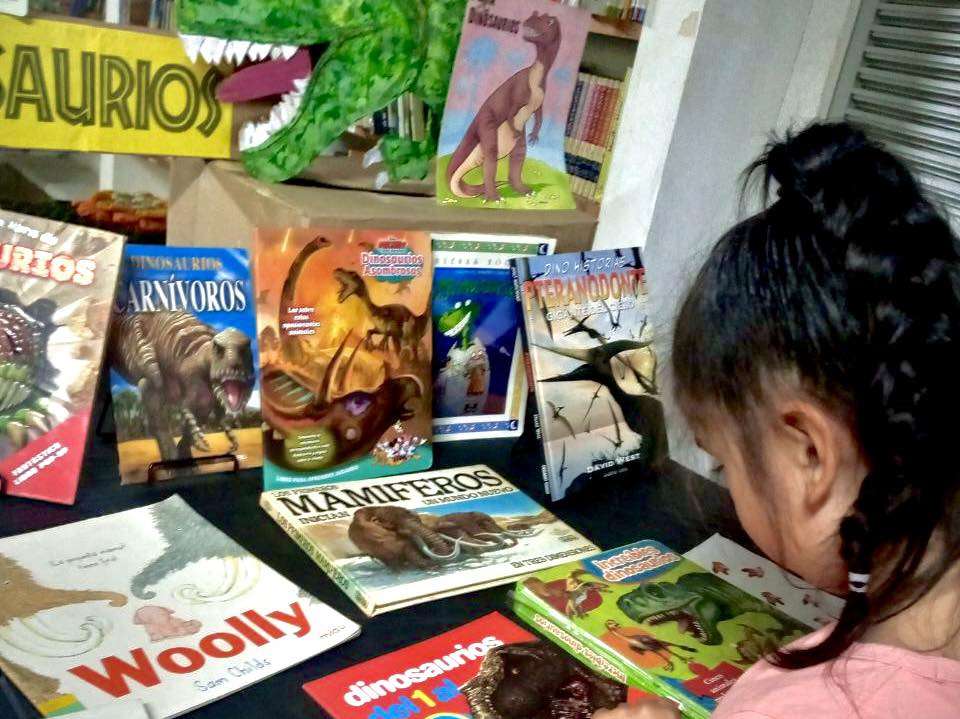 Pacho despierta la curiosidad infantil con el “Proyecto Dinosaurios”