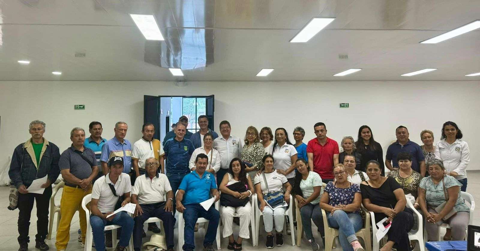 San Antonio del Tequendama celebra el Reinado Comunal y Municipal de la Persona Mayor