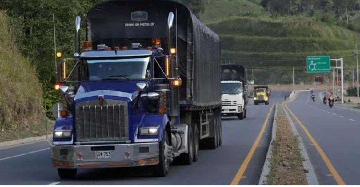 Transporte de carga en Colombia aumenta en agosto 2024