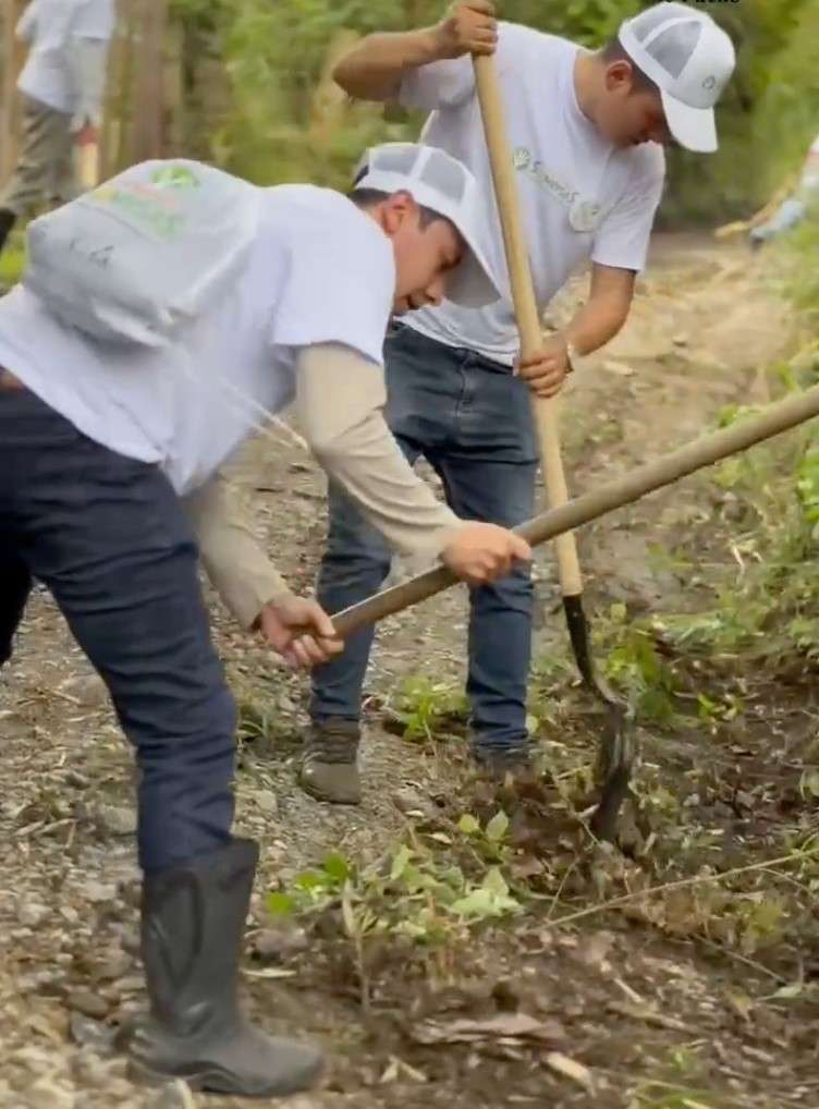 Voluntariado “Construyendo sonrisas” impulsa el desarrollo en Pacho