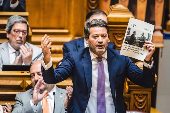 La sede del partido Chega es evacuada por posible atentado terrorista