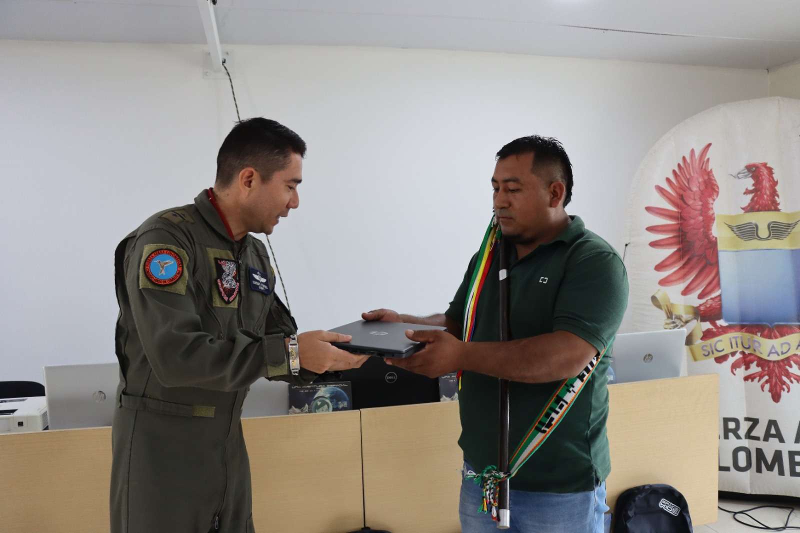 Comunidad indígena Nasa recibe aula virtual