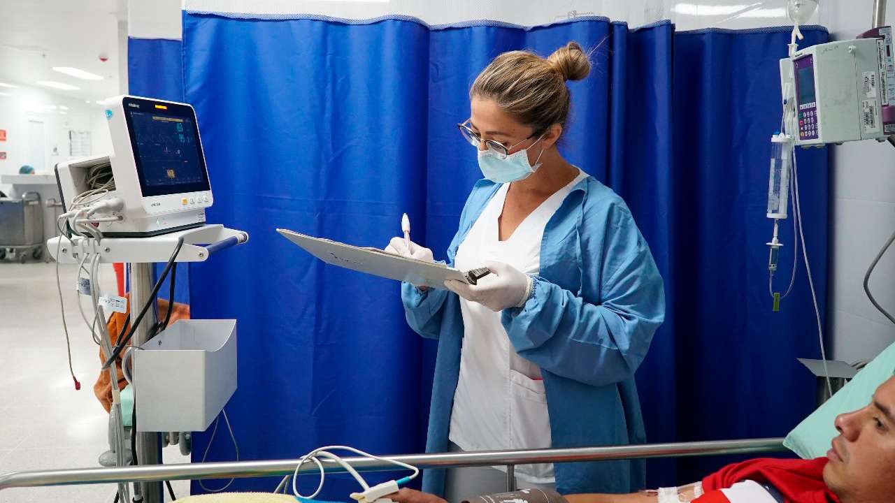 ADRES giró $7,26 billones a las EPS en abril para garantizar servicios de salud