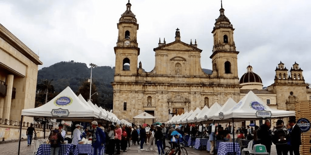 Lanzan campaña #SoyBuenaLeche en la Plaza de Bolívar