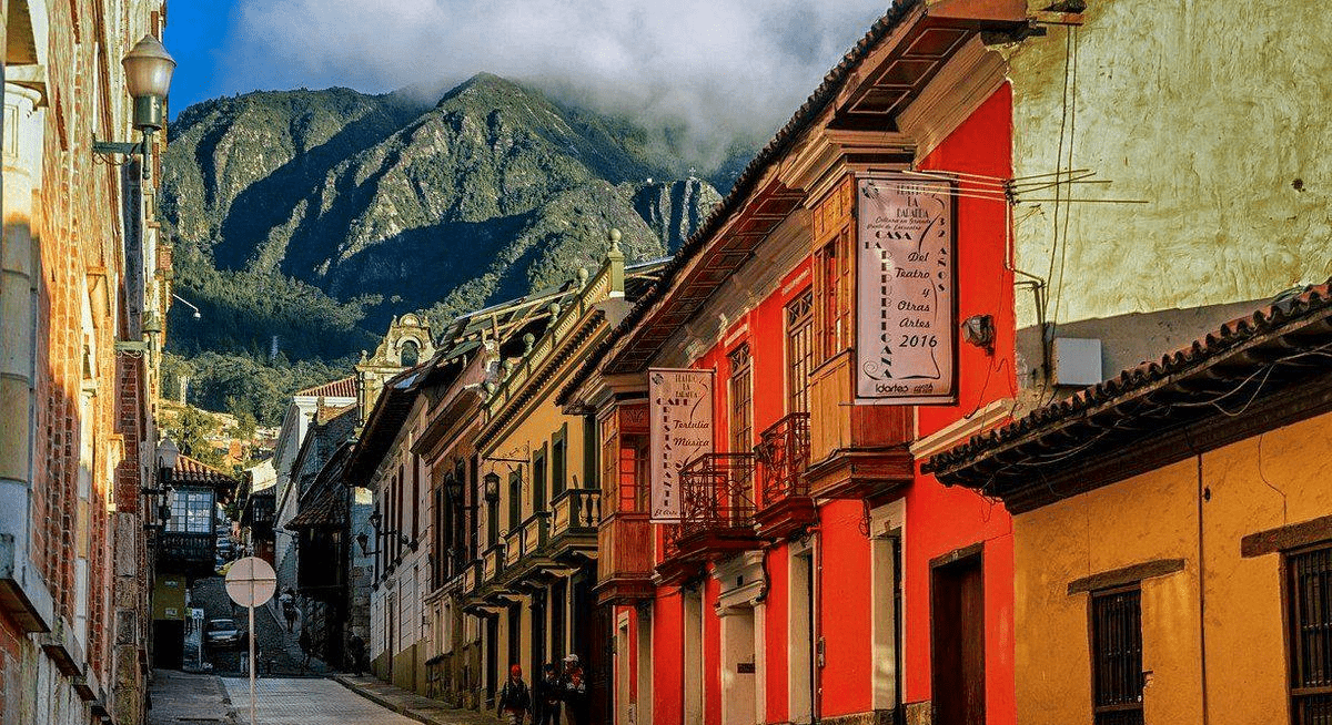 La Candelaria: misterios y leyendas que envuelven el corazón histórico de Bogotá