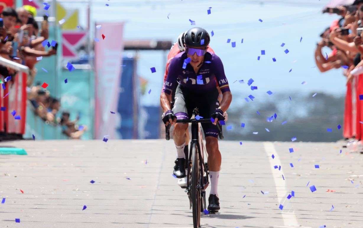 Jhonatan Chaves, el cundinamarqués que brilla en la Vuelta a Guatemala