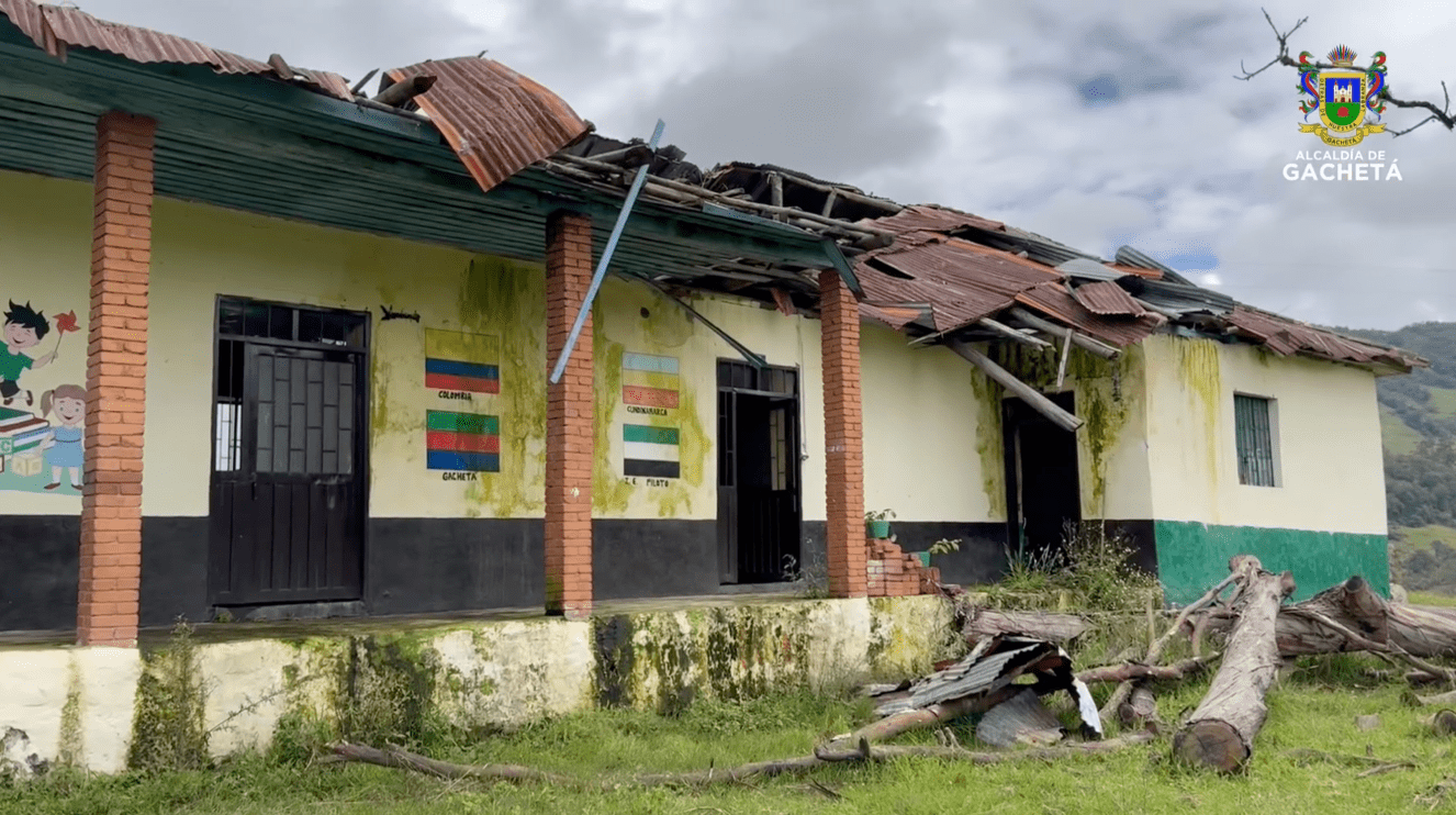 Inician obras de reconstrucción en la escuela del Chircal