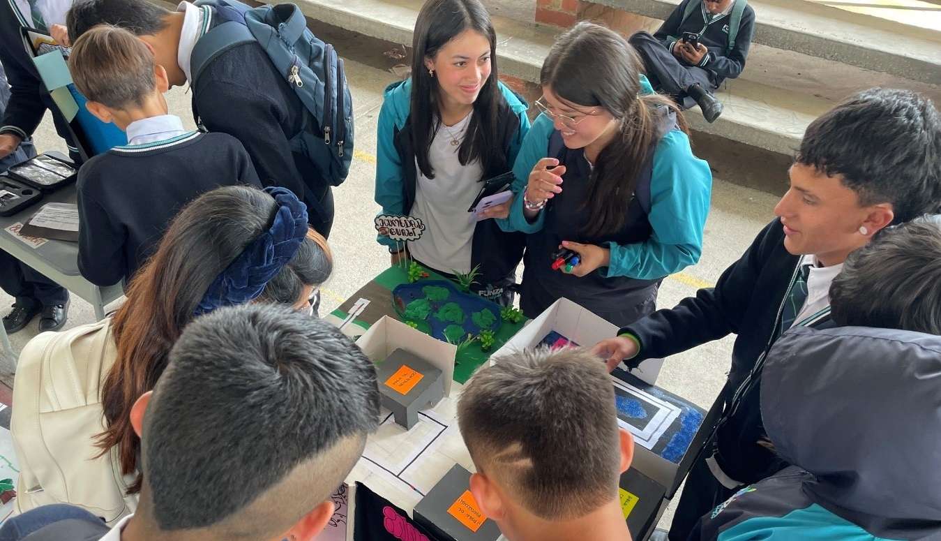 Colsubsidio y la Alcaldía de Funza impulsan desarrollo integral de 2.600 estudiantes