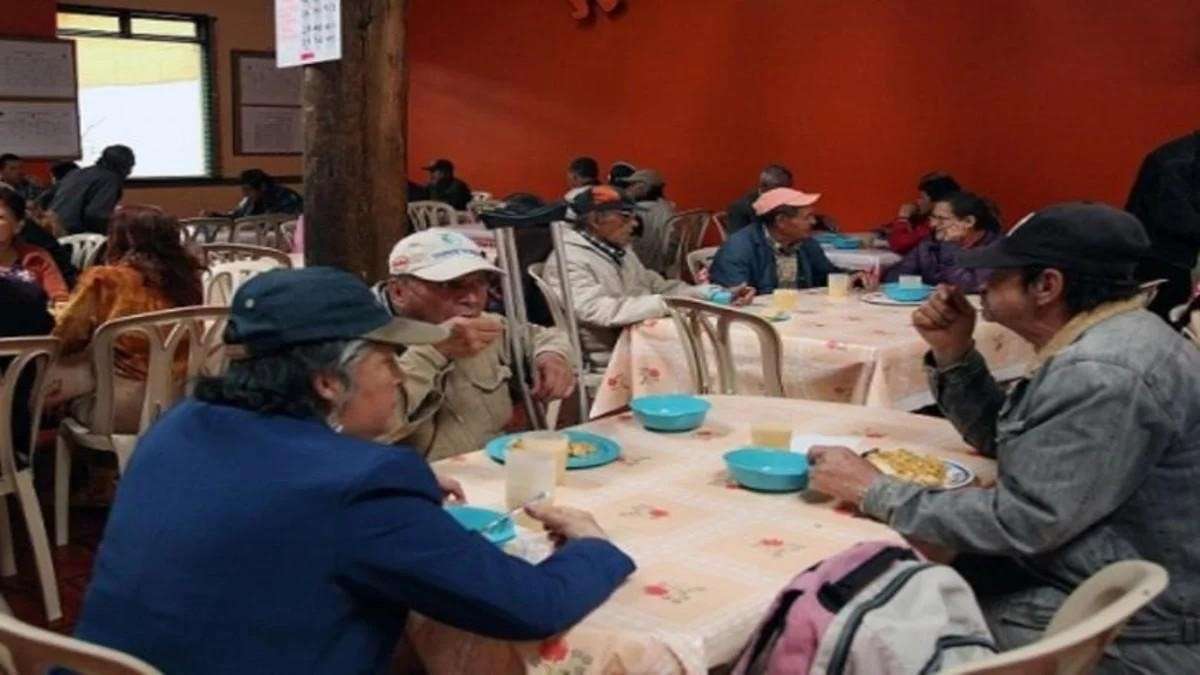 Alcalde de Fusagasugá anuncia nuevo programa de comedores para adultos mayores