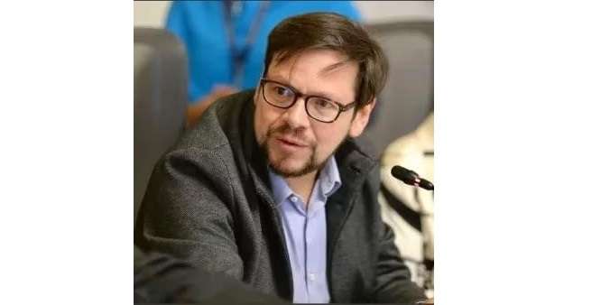 Abren investigación contra Diego Cancino por acto sexual violento