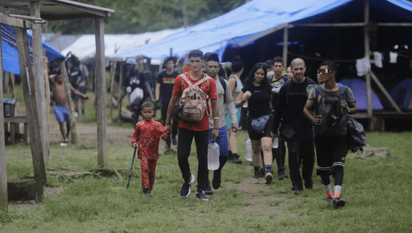 Panamá sigue deportando personas tras su paso por El Darien