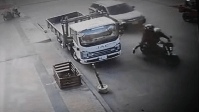 Delincuentes roban $100 millones  durante fleteo