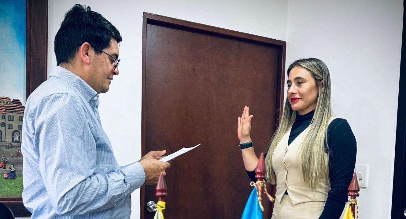 Comunidades de Fosca y Cáqueza suman esfuerzos para la limpieza de la vía principal