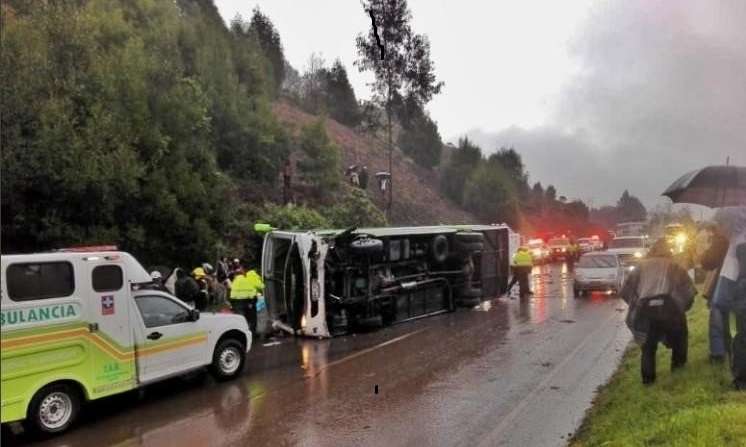 Accidente en la vía Guasca – Sueva bloquea el paso en el sector Vueltas del Burro