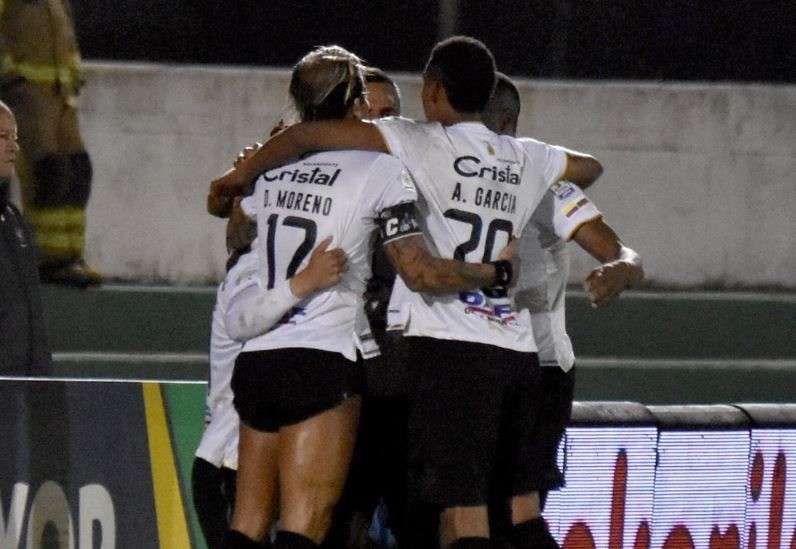 Once Caldas vence a Boyacá Chicó en el arranque de la Liga Colombiana