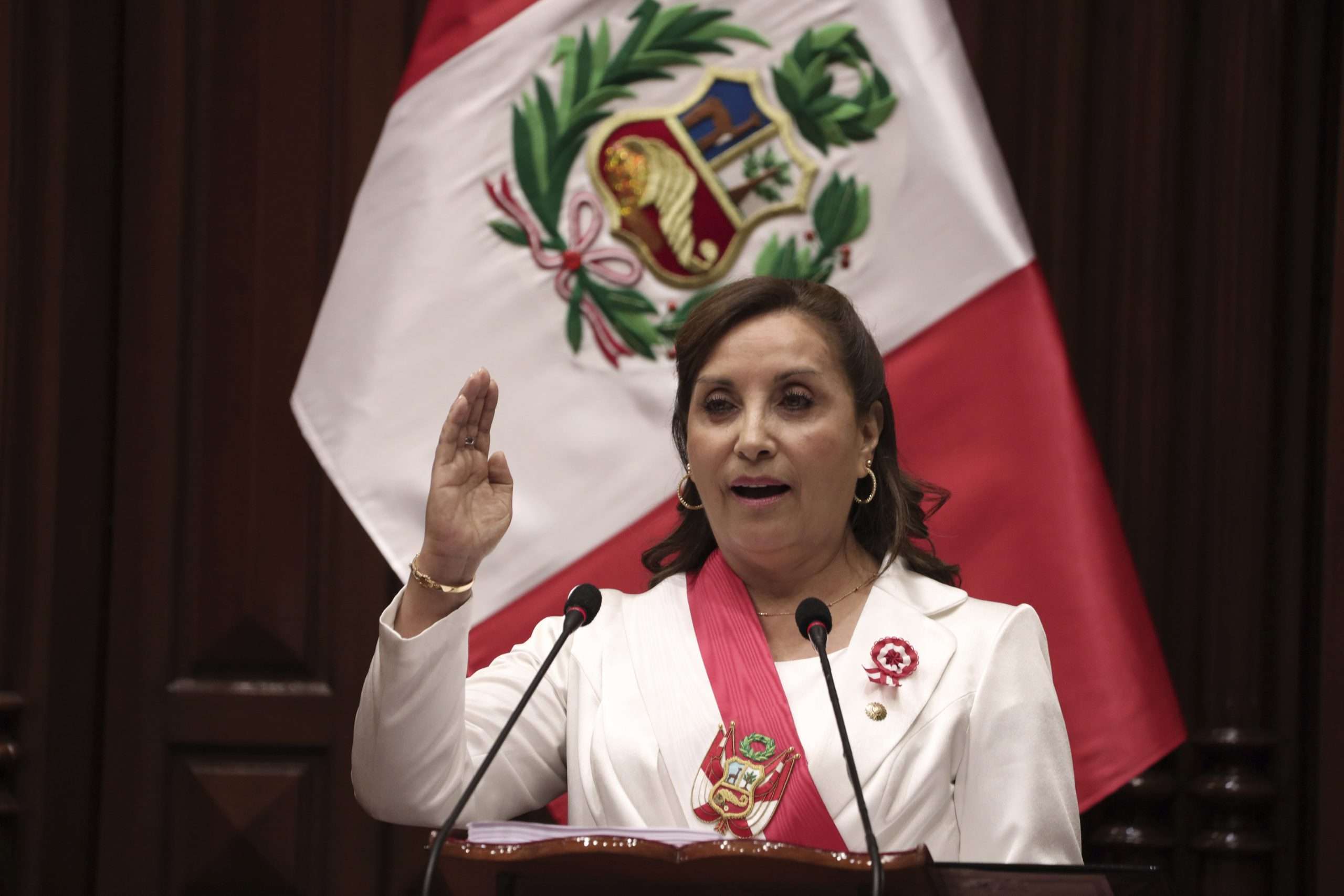 Capturan en operativo a hermano de la presidenta del Perú y su abogado