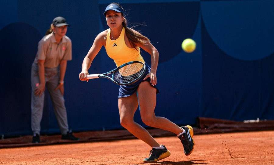 Camila Osorio se va con la frente en alto de París 2024 tras caer frente a Danielle Collins