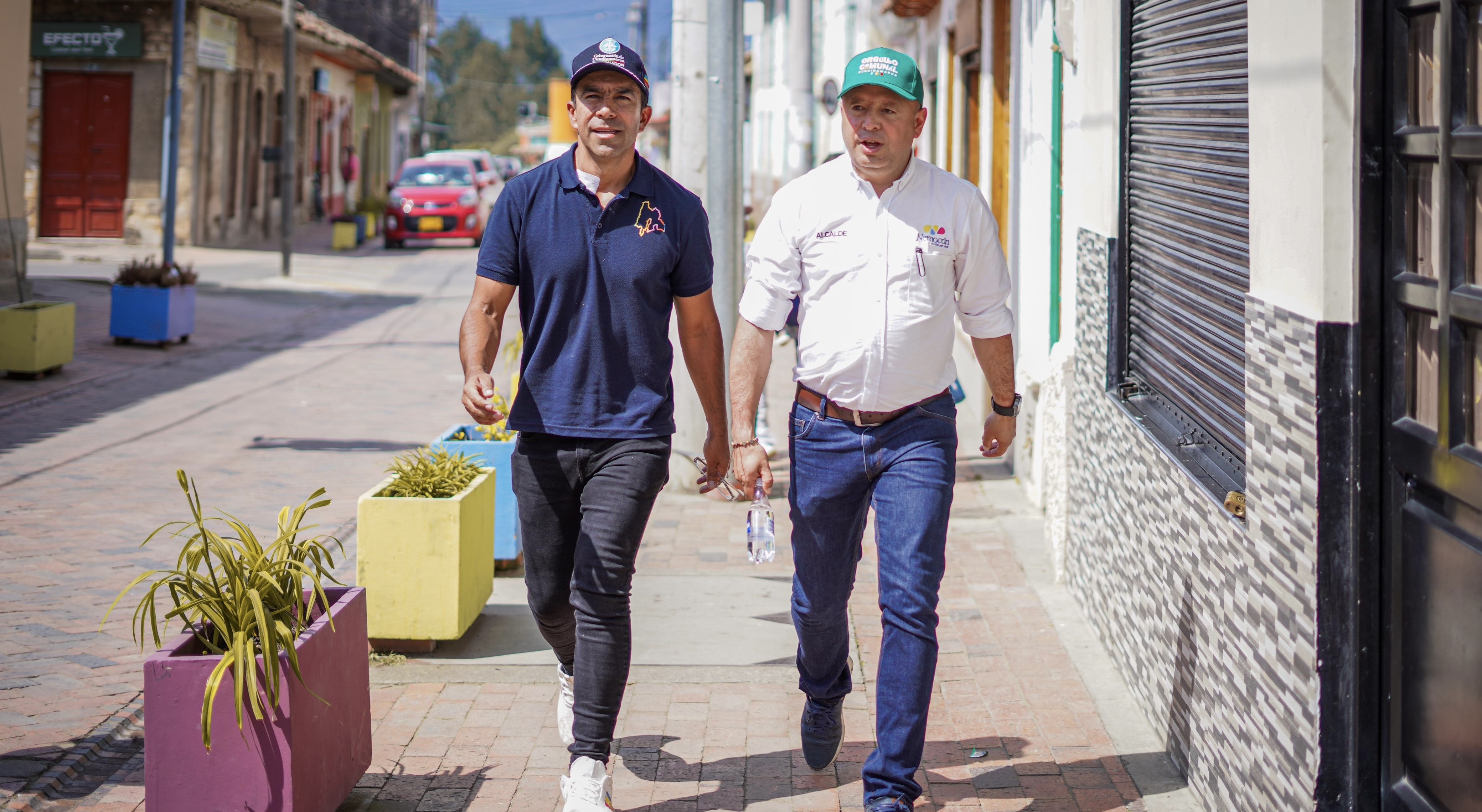 Ando Cumpliendo llegó al municipio número 21 para la firmatón de convenios de infraestructura en Nemocón