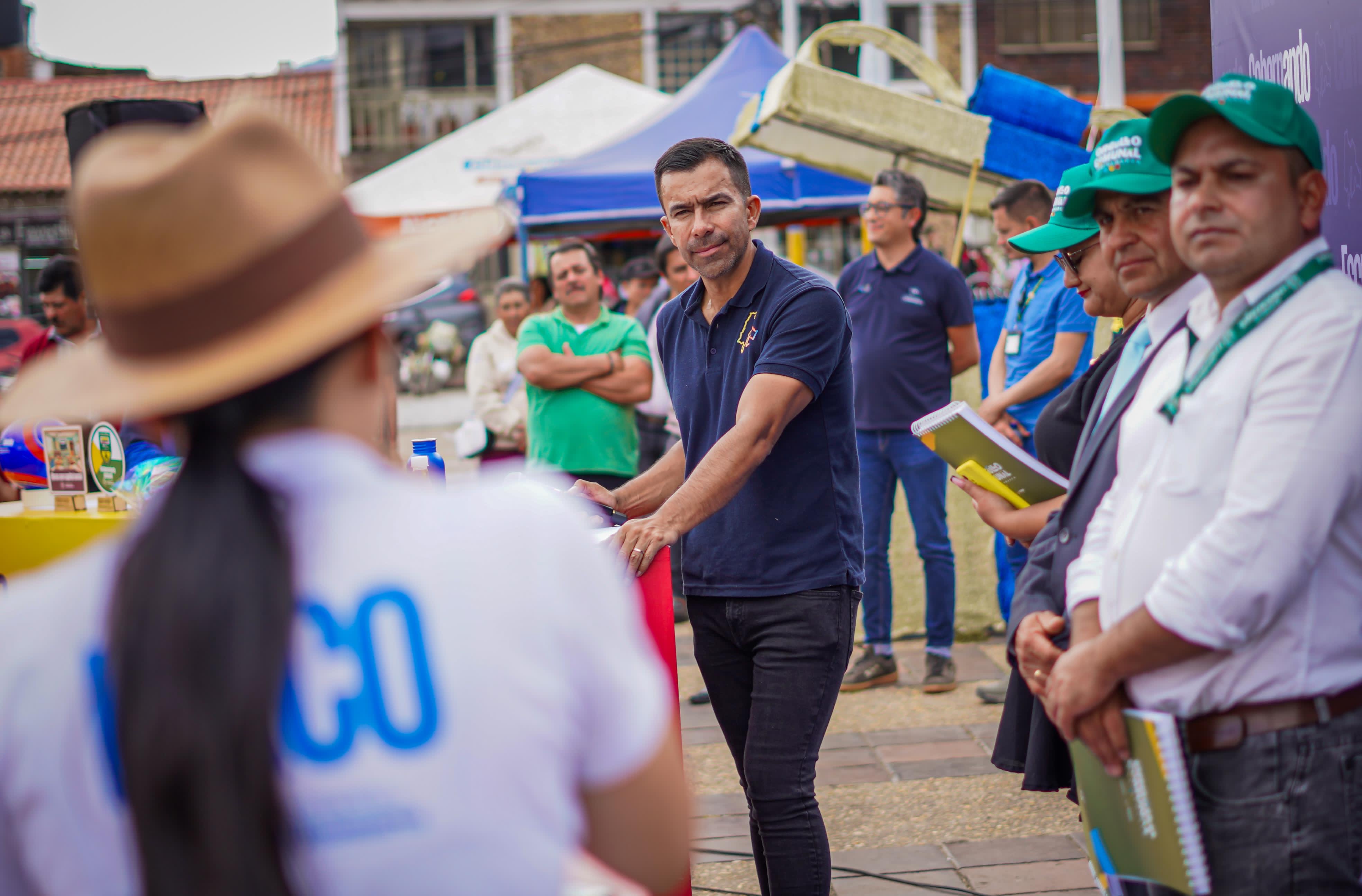 Jorge Emilio Rey visita Lenguazaque y anuncia importantes avances