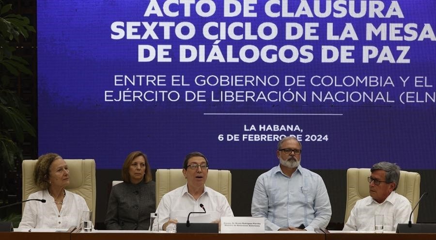 Gobierno y ELN retomarán la agenda del proceso de paz en 2025