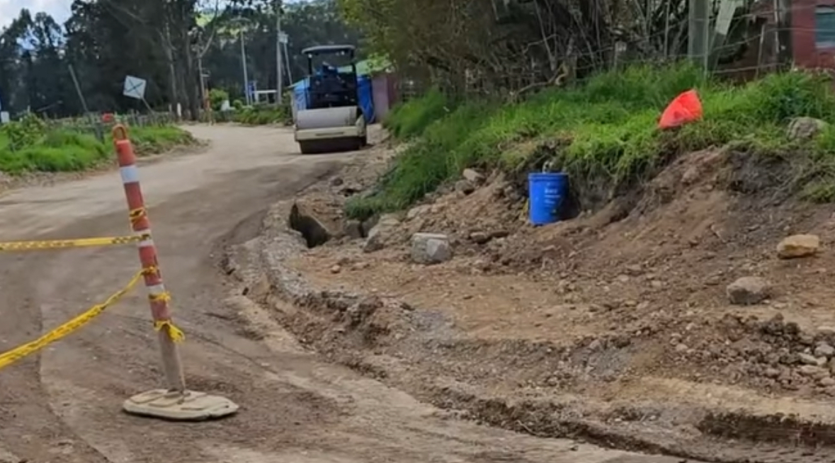 Avanza la obra en la vía La Cabaña-El Triunfo-El Codito