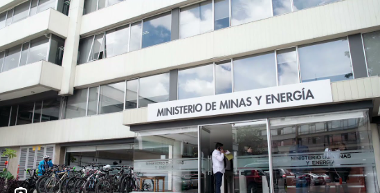 Nueva medida del gobierno aspira reducir el costo de la energía en Colombia
