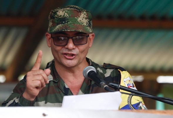 Gobierno ofrece recompensa de $4.000 millones por ‘Iván Mordisco’
