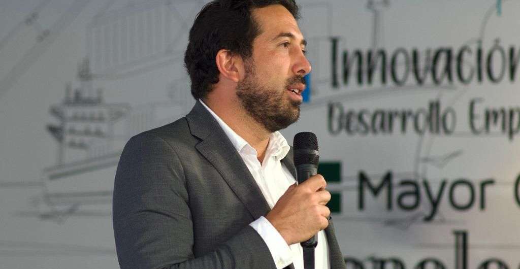 Ministro de Hacienda anuncia posible aplazamiento presupuestal sin recortar gasto social