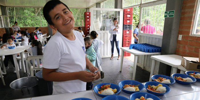 Primera Mesa Pública Virtual del PAE para fortalecer la alimentación escolar en Cundinamarca