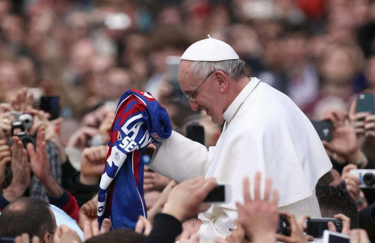 Falleció el Papa Francisco: hincha de San Lorenzo y amante del deporte