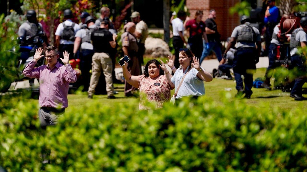 Tiroteo en la Universidad Estatal de Florida deja seis heridos, uno en estado crítico