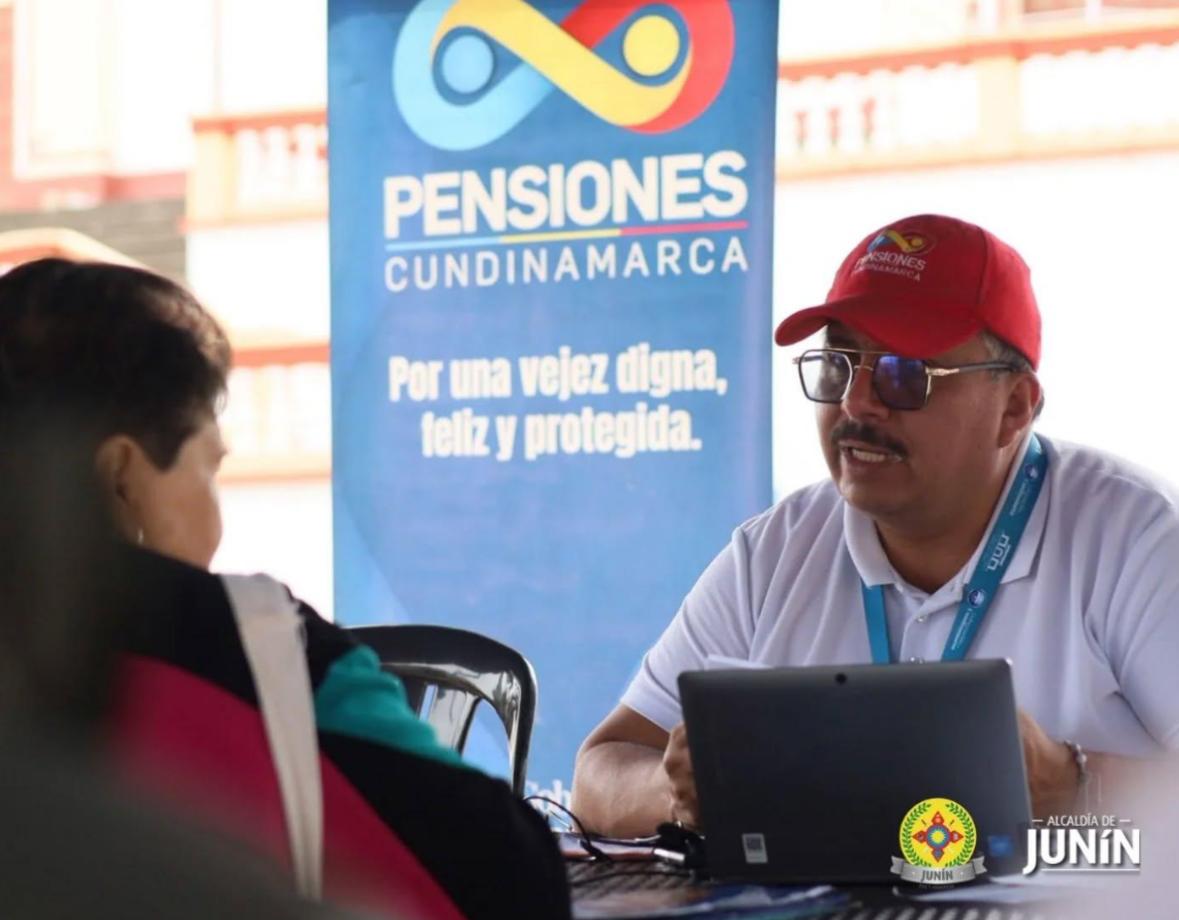 Ruta del Pensionado brindó asesorías y oportunidades de ahorro a los adultos mayores 